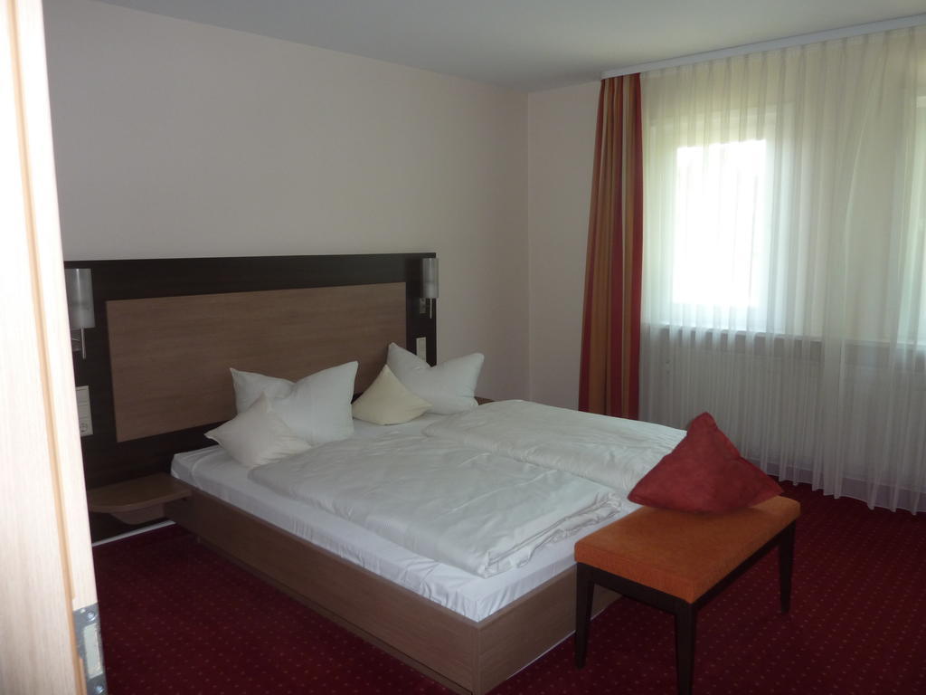 Hotel Gasthof König Karl Freudenstadt Zimmer foto