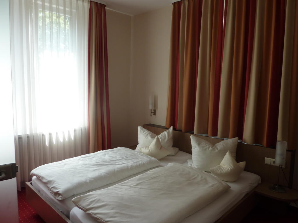 Hotel Gasthof König Karl Freudenstadt Zimmer foto